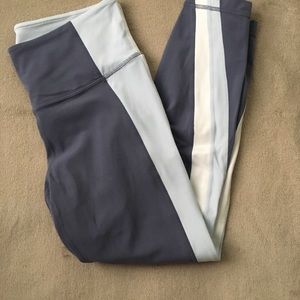 Athleta blue white stripe Leggings size M
